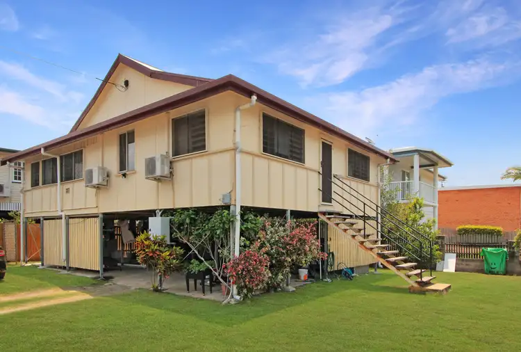 22 Carr Street, Hermit Park QLD 4812