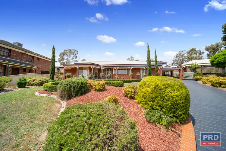 2 Kooyong Close, Kennington VIC 3550