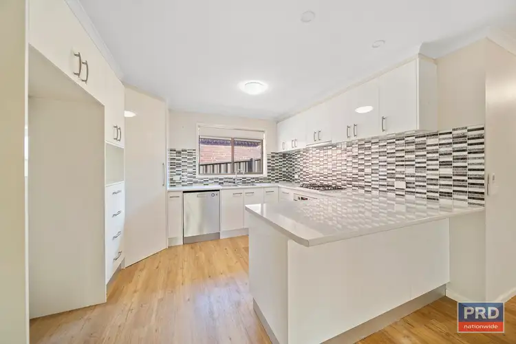 Third view of Homely house listing, 3 Biggs Court, Flora Hill VIC 3550
