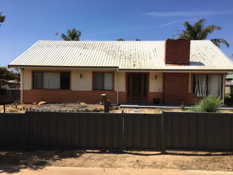 18 SOUTH STREET, Dalwallinu WA 6609