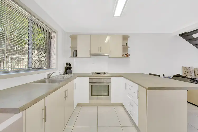 Fifth view of Homely unit listing, 4/259 Auckland Street, South Gladstone QLD 4680