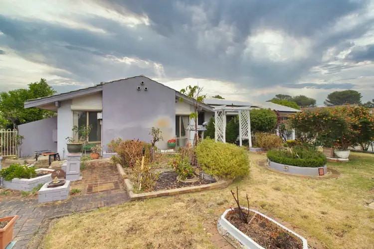 4 Acapulco Road, Safety Bay WA 6169