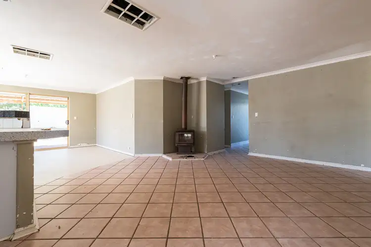 Seventh view of Homely house listing, 6 Stipling Gardens, Leda WA 6170