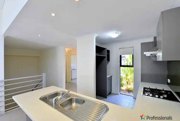 Seventh view of Homely house listing, 9 Golfers Retreat, Halls Head WA 6210