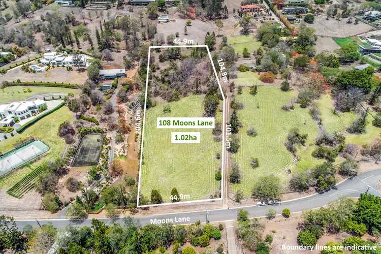 108 Moons Lane, Brookfield QLD 4069