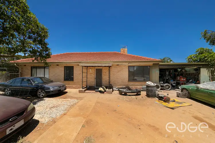 99 Fairfield Road, Elizabeth South SA 5112