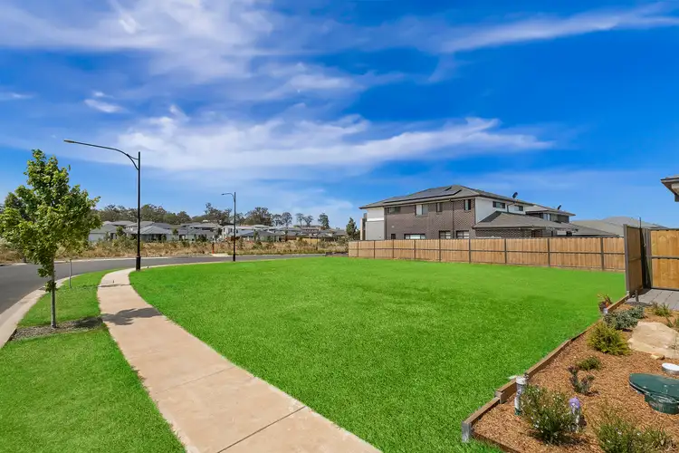 58 Sundowner Parkway, Box Hill NSW 2765