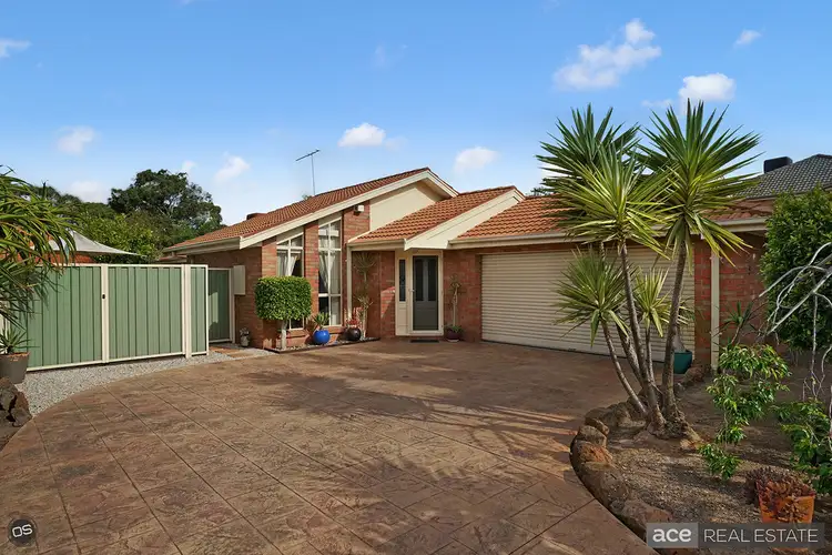 9 Teatree Place, Seabrook VIC 3028