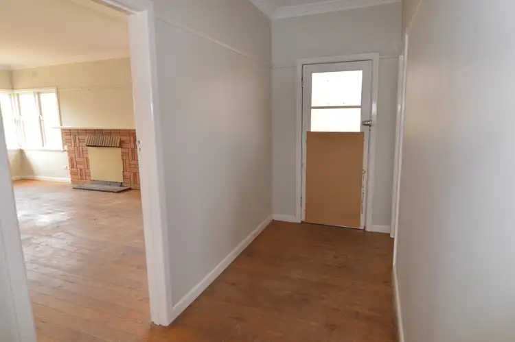 Fifth view of Homely house listing, 124 Sutcliff Street, Sea Lake VIC 3533