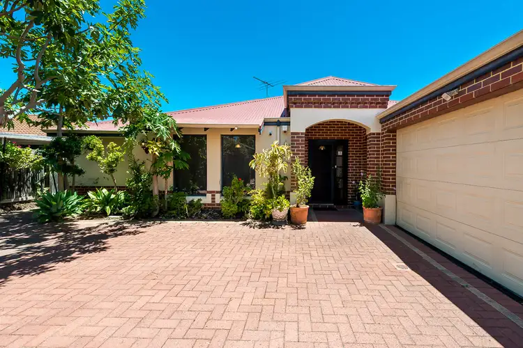 1 Chobham Way, Morley WA 6062