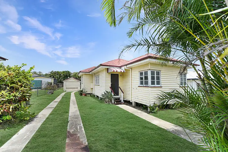 12 Sackett Street, Brighton QLD 4017