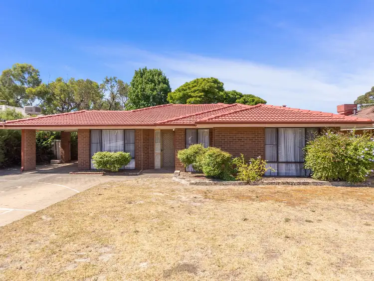 Second view of Homely house listing, 5 Dorigo Place, Gosnells WA 6110