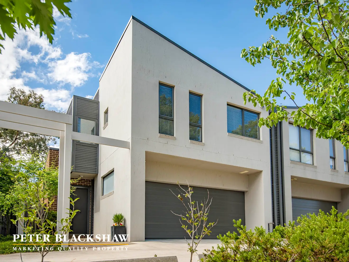 Main view of Homely townhouse listing, 4/1 McWhae Circuit, Wanniassa ACT 2903