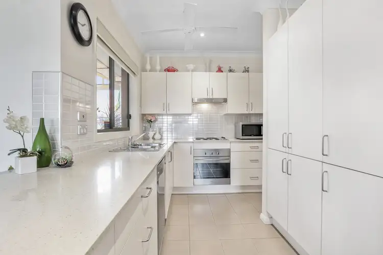 Second view of Homely villa listing, 1/93 Avondale Rd, Avondale NSW 2530