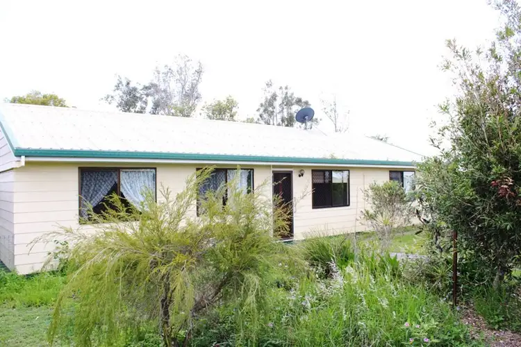 16 Bonna Road, Branyan QLD 4670