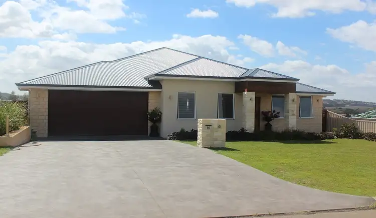 Main view of Homely house listing, 10 Putting Rise, Northam WA 6401