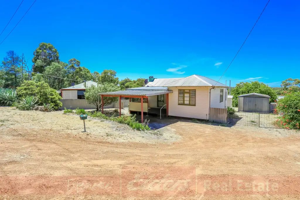 Main view of Homely house listing, 4 Porter Street, Collie WA 6225