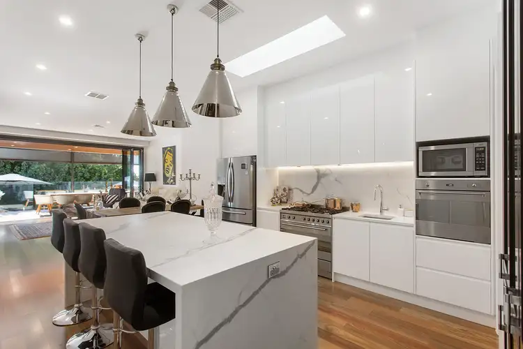 5 Fernleigh Avenue, Beaumont SA 5066