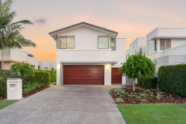 6138 Bolsena Circuit, Hope Island QLD 4212