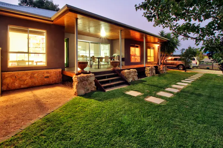 25 Ian Showell Drive, Renmark SA 5341