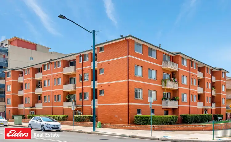 2/73 Goulburn Street, Liverpool NSW 2170