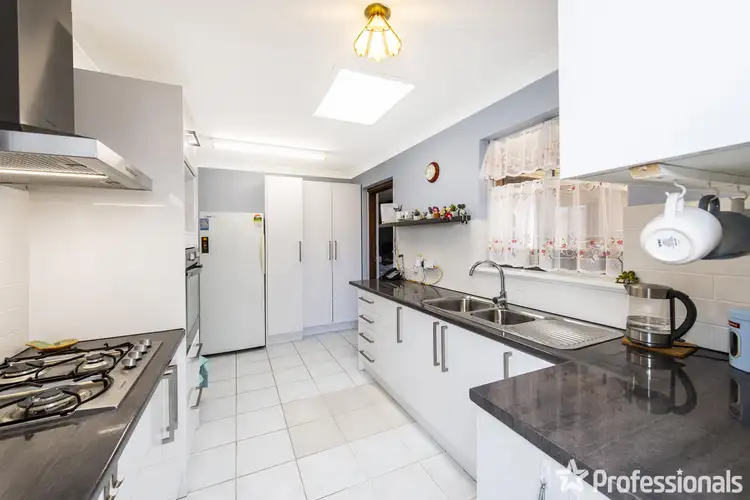 Seventh view of Homely house listing, 3 Pavo Close, Rockingham WA 6168