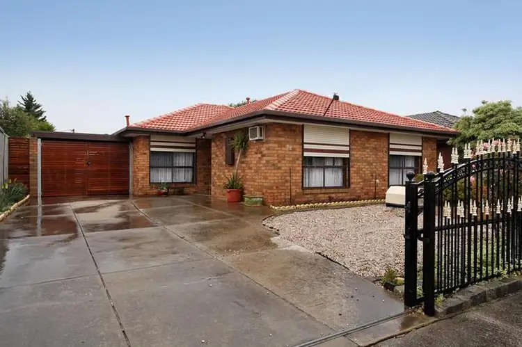 18 Taegtow Way, Altona Meadows VIC 3028