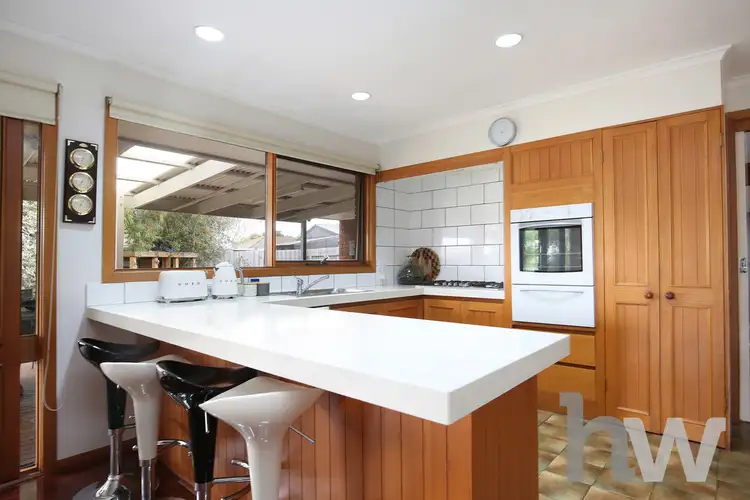 Fifth view of Homely house listing, 8 Raphael Court, Grovedale VIC 3216
