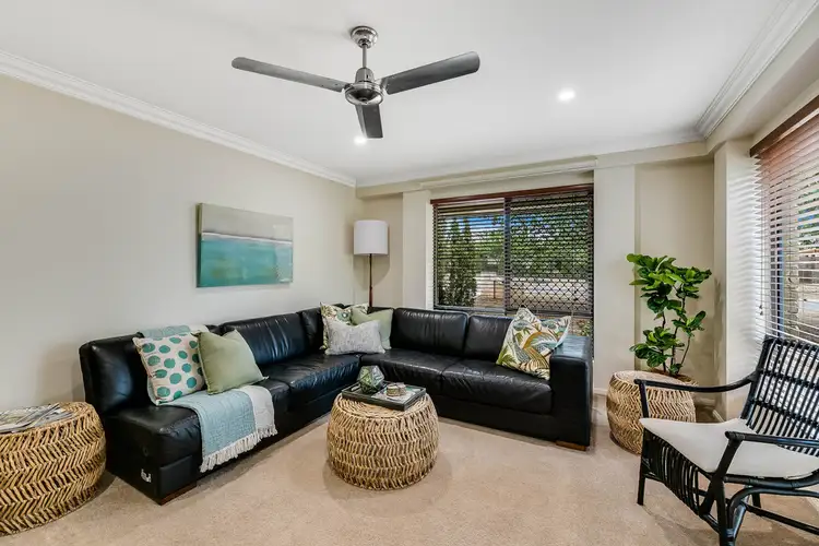 5 Manooka Crescent, Highfields QLD 4352