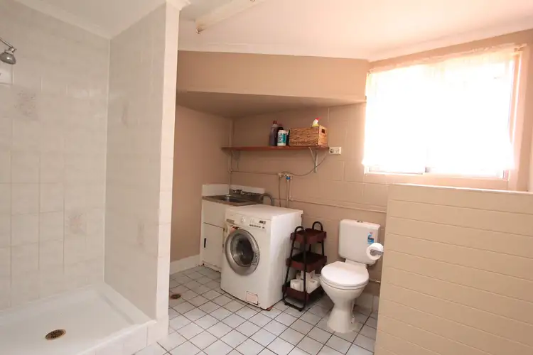 Seventh view of Homely house listing, 1 Roma Court, Kelso QLD 4815