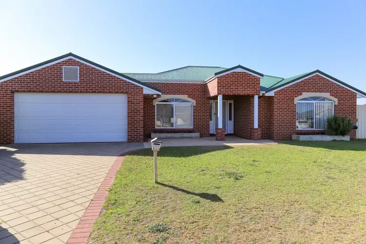 7 Lyon Parade, Castletown WA 6450