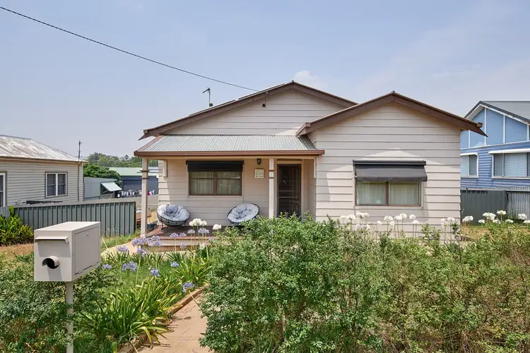 58 Joffre Street, Junee NSW 2663