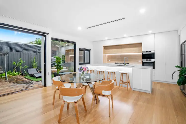 Seventh view of Homely townhouse listing, 2/17 Robert Street, Parkdale VIC 3195