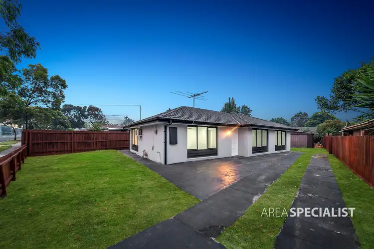 3 Ainsleigh Court, Cranbourne VIC 3977
