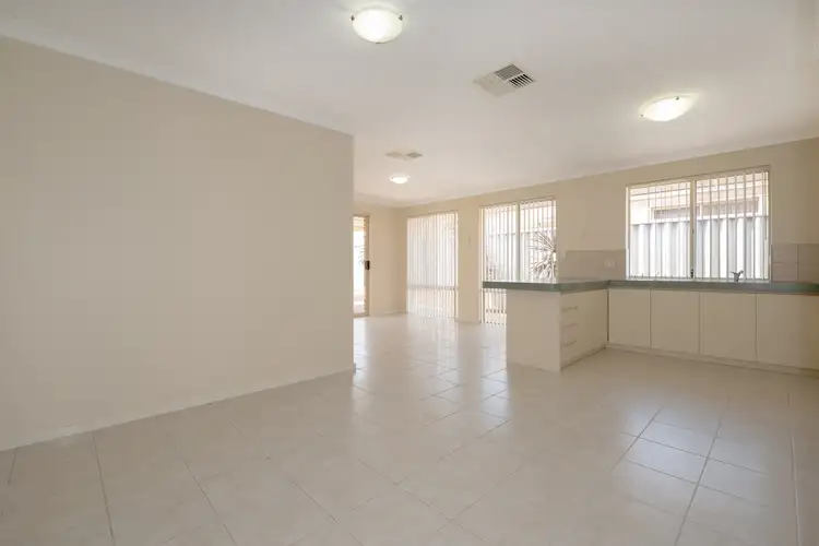 Seventh view of Homely house listing, 32 Macnaughton Crescent, Kinross WA 6028