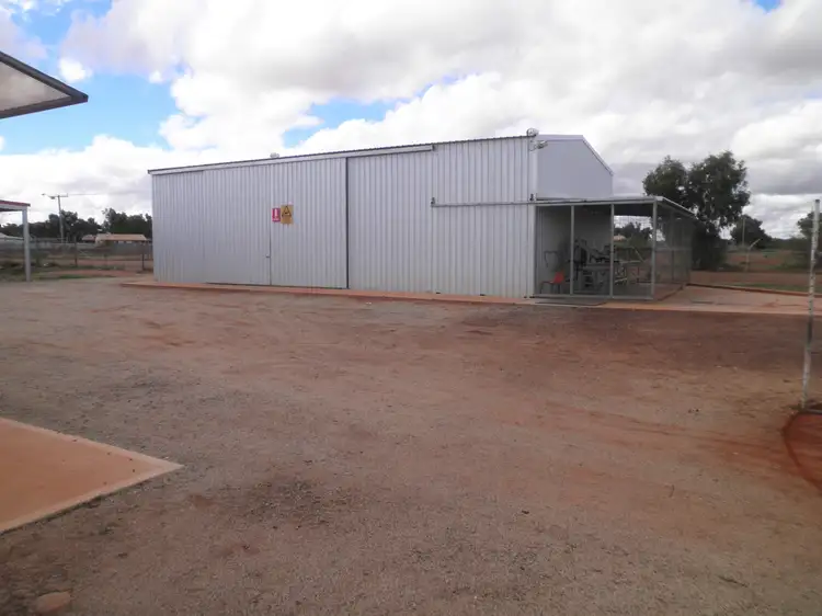 13 Stoddart Street, Meekatharra WA 6642