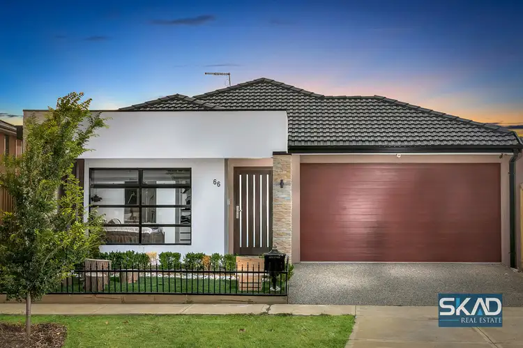 66 Ellscott Blvd, Mickleham VIC 3064