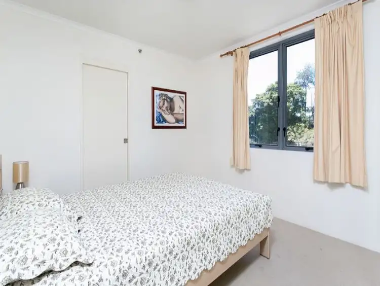 Fifth view of Homely apartment listing, 13/82 Boundary St, Brisbane City QLD 4000