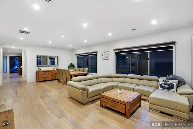 Seventh view of Homely house listing, 4 Spartan Way, Williams Landing VIC 3027