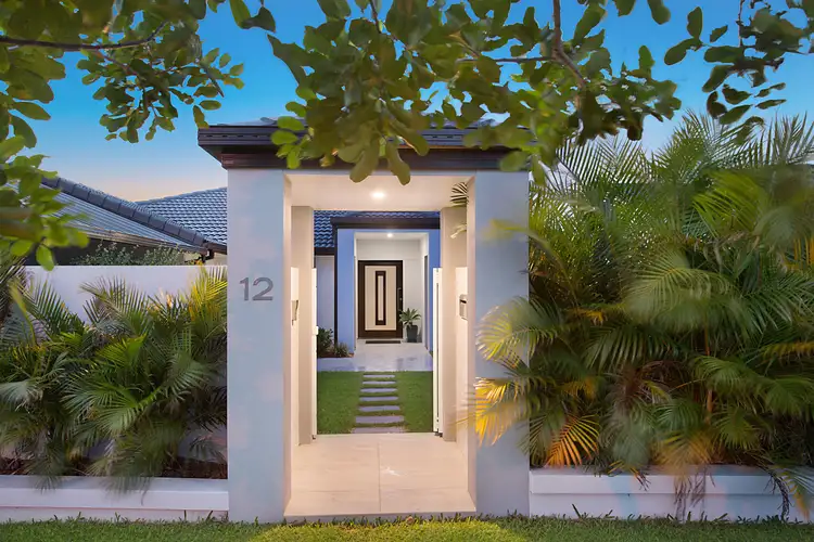 12 Kincardine Drive, Benowa Waters QLD 4217