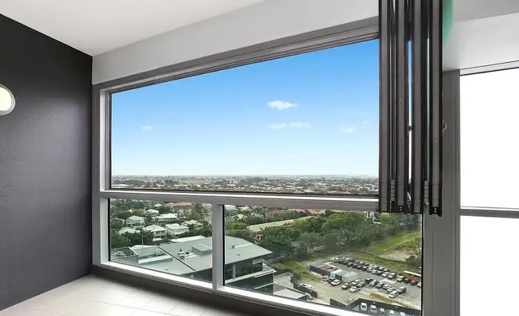 Third view of Homely apartment listing, 11605/8 Harbour Road, Hamilton QLD 4007