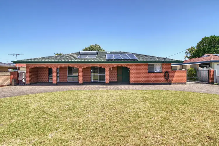 9 Ollis Street, Safety Bay WA 6169