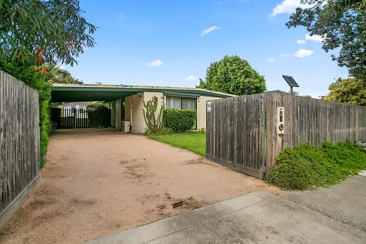 48 Emanuel Drive, Seaford VIC 3198