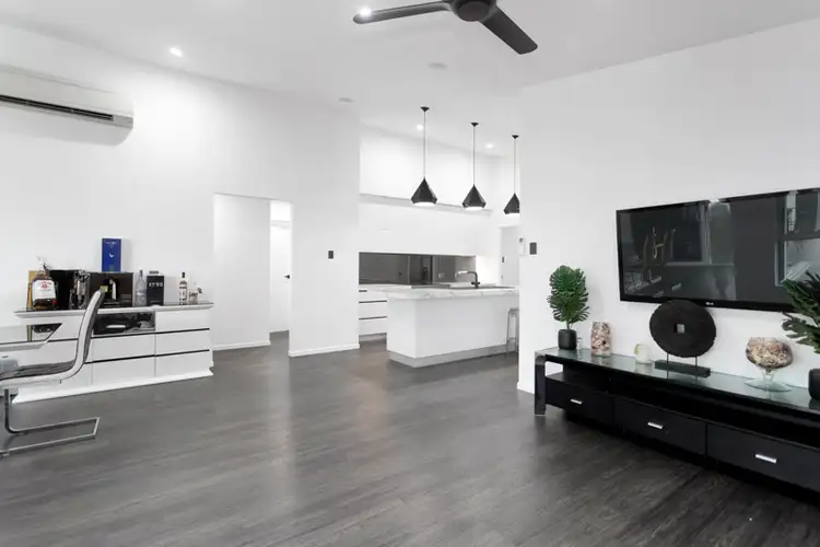 Sixth view of Homely house listing, 15 Froghollow Drive, Ooralea QLD 4740
