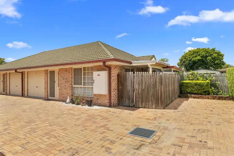 2/3 Bunowen Street, Ferny Grove QLD 4055