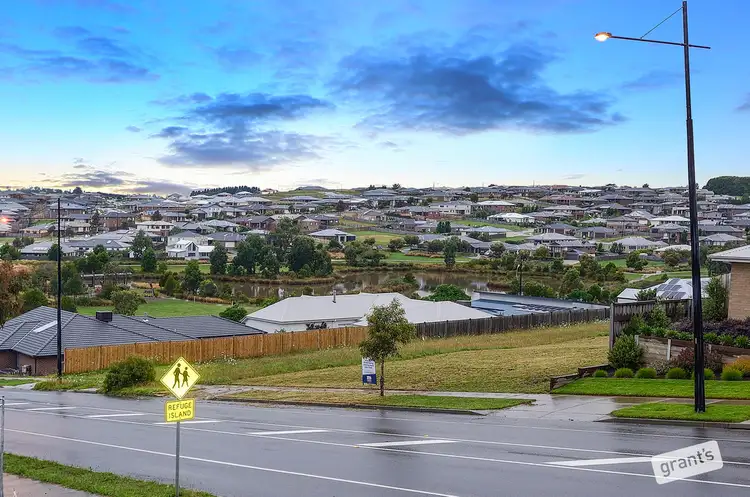 Fifth view of Homely house listing, 29 Jackson Drive, Drouin VIC 3818