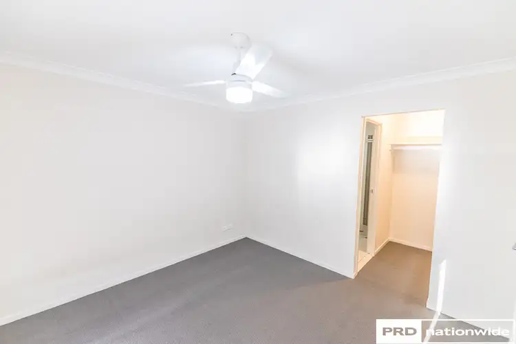 Fourth view of Homely house listing, 8 McKinlay Place, Tamworth NSW 2340