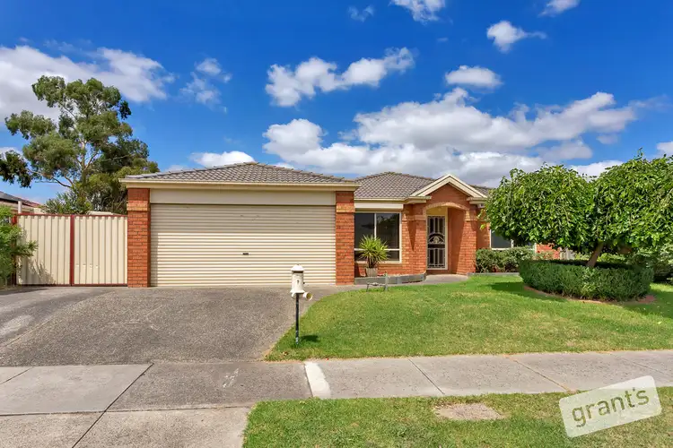 7 Byron Court
