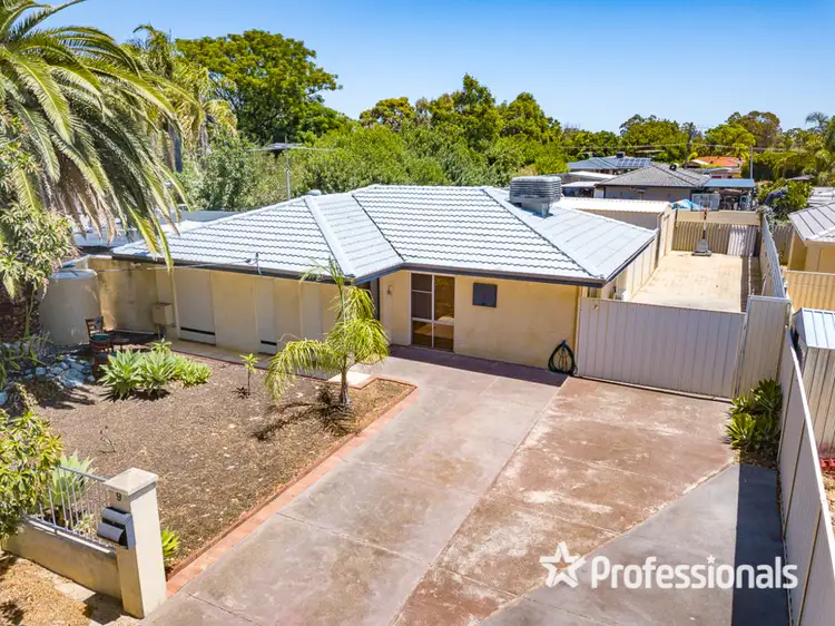 9 Peel Court, Armadale WA 6112