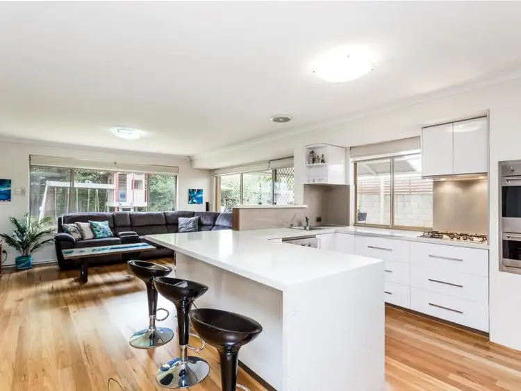 24 Marich Cove, Atwell WA 6164